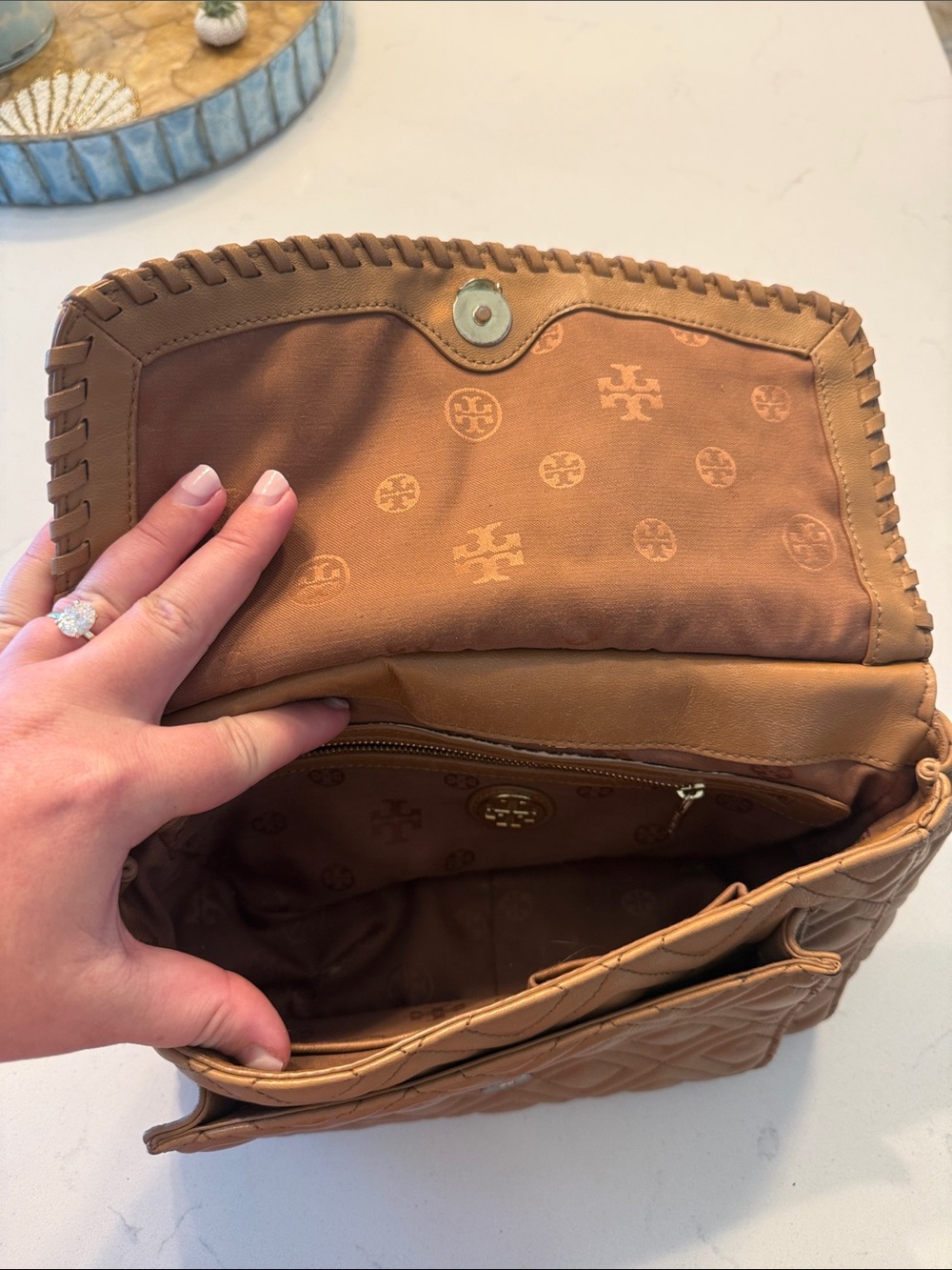 Brown Tory birch shoulder purse - Picture 2 of 7